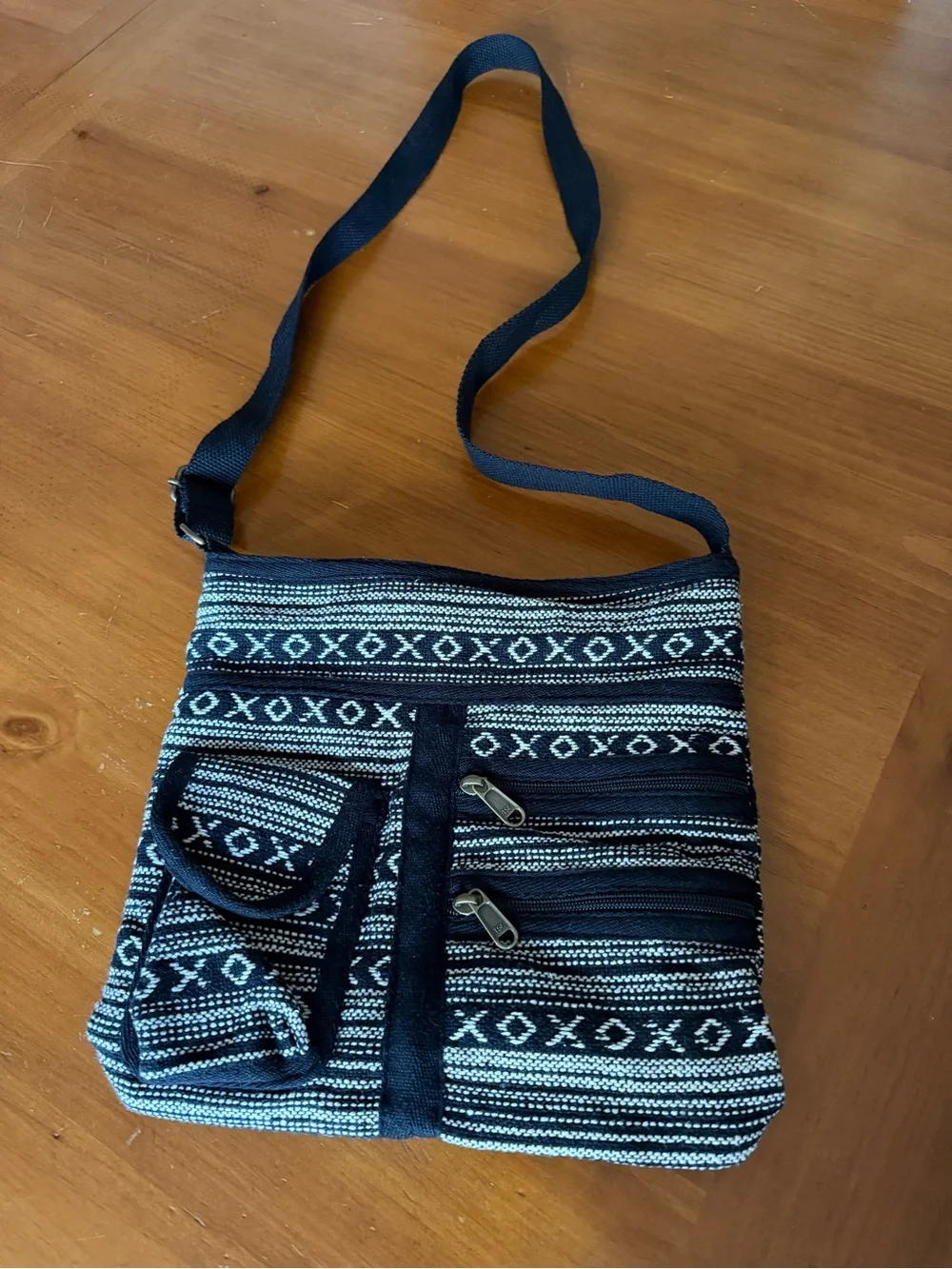 Black & White Crossbody Bag - Casual Everyday Bag